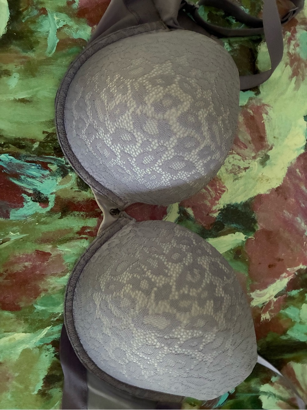 Victoria's Secret lavender Lace Molded T-Shirt Bra